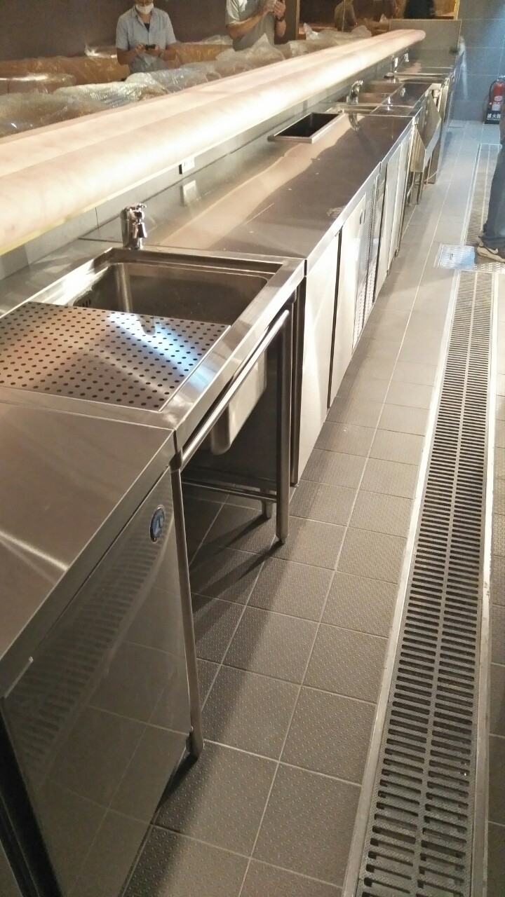 精品百貨駐點的餐廳