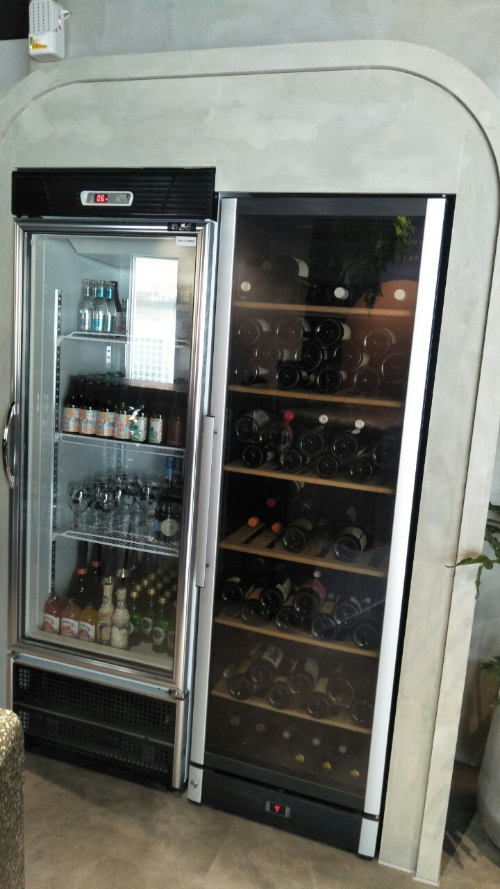 影像博物館內餐酒館